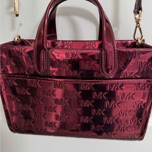 NEW Michael Kors Jet Set Travel Tote Shoulder Bag MK Mirror Metallic Cherry